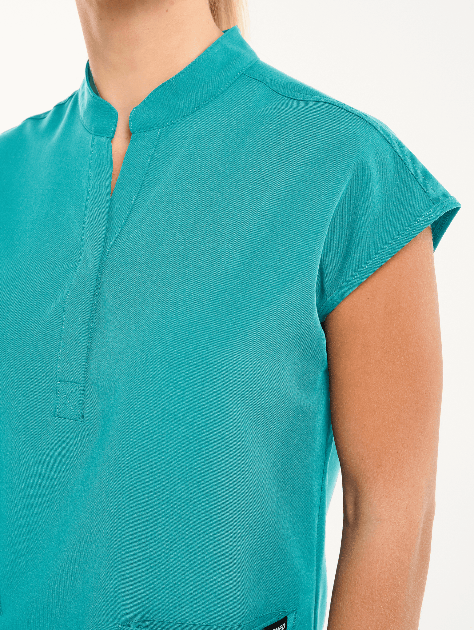 Apollo Scrub Top - Sydney Teal