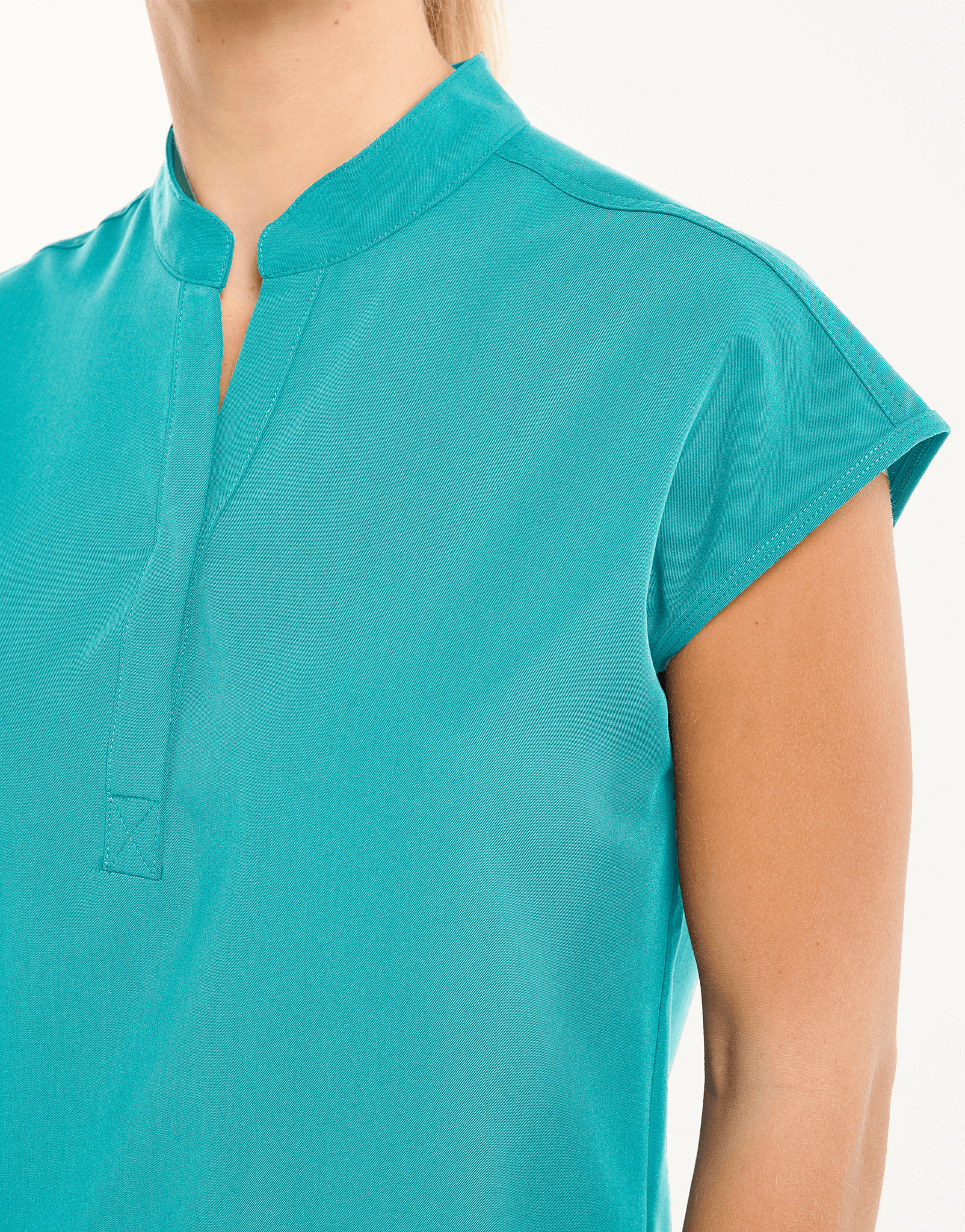 Apollo Scrub Top - Sydney Teal