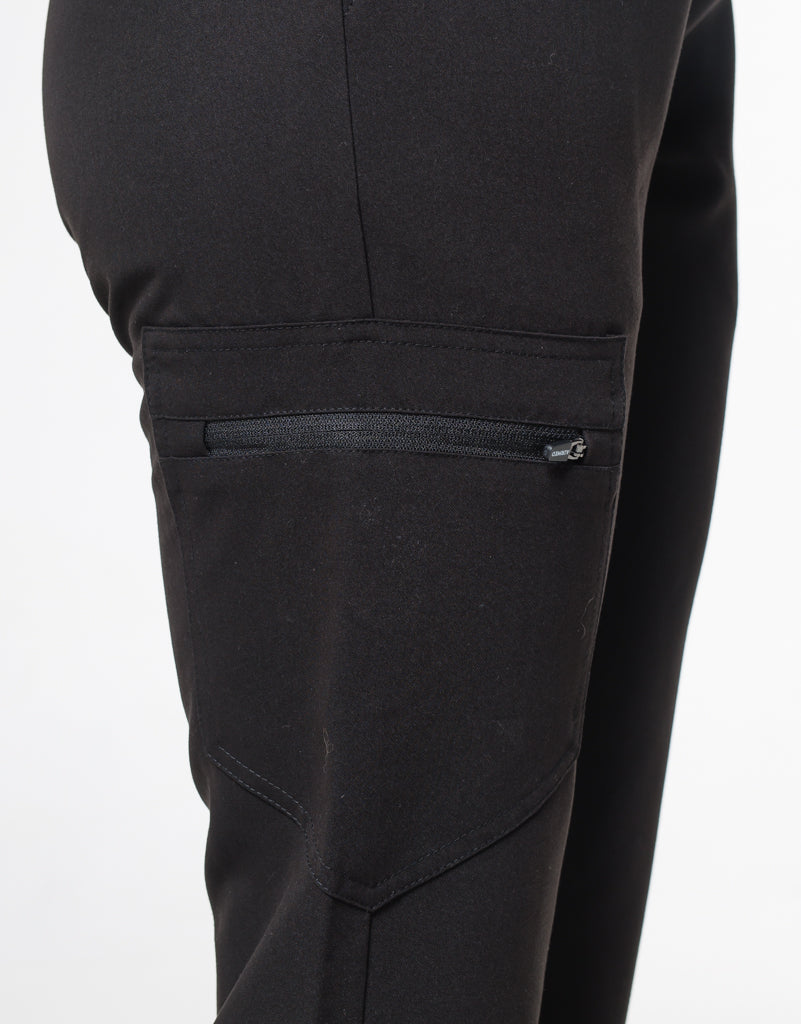 Signature Jogger Pants -  Black