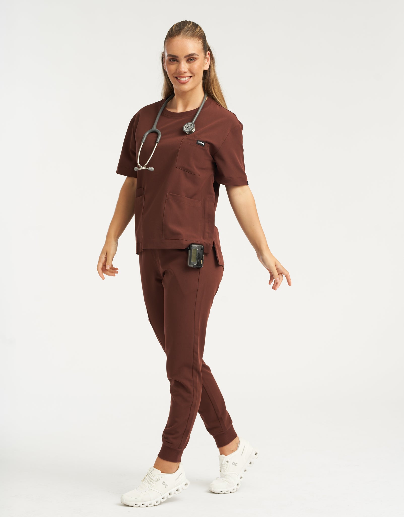 Essential Crewneck Scrub Top - Cocoa