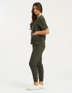 Essential Crewneck Scrub Top - Khaki Green