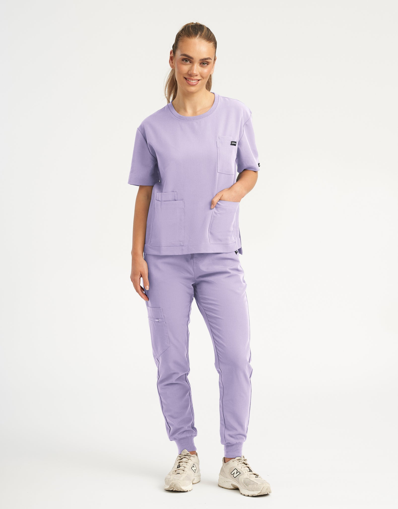 Essential Crewneck Scrub Top - Pastel Lilac
