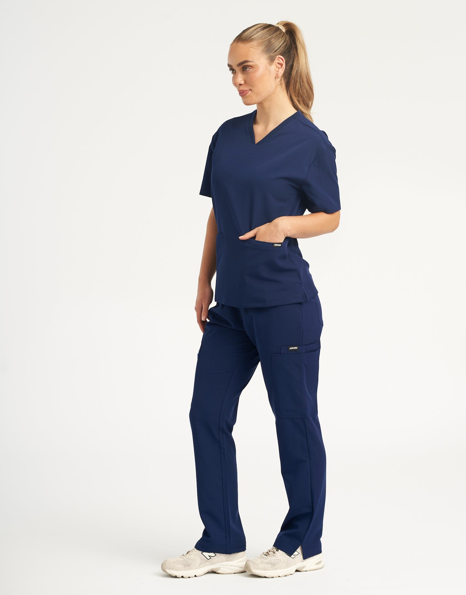 Essential Multi-Pocket Scrub Pants - True Navy