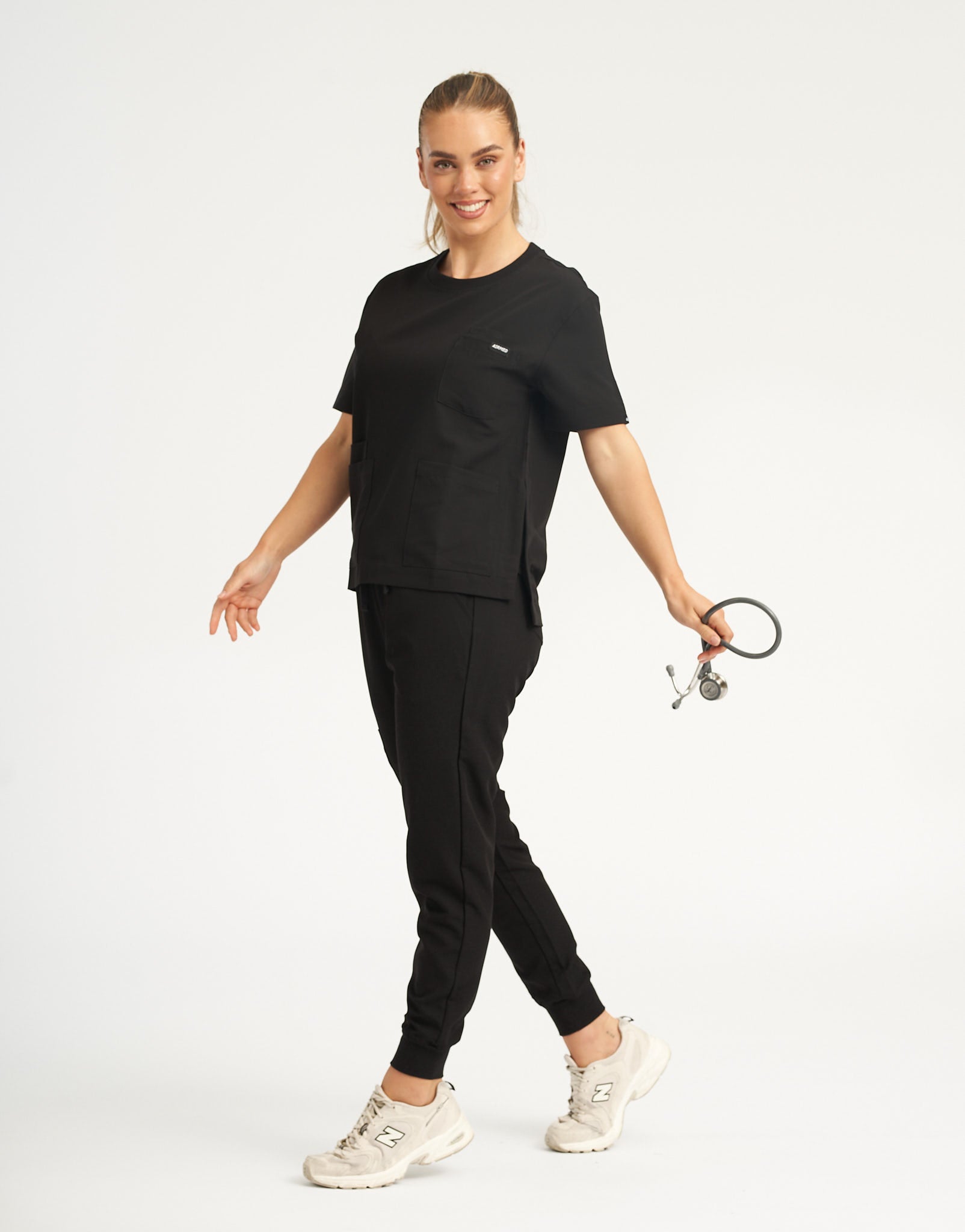 Essential Crewneck Scrub Top - Black