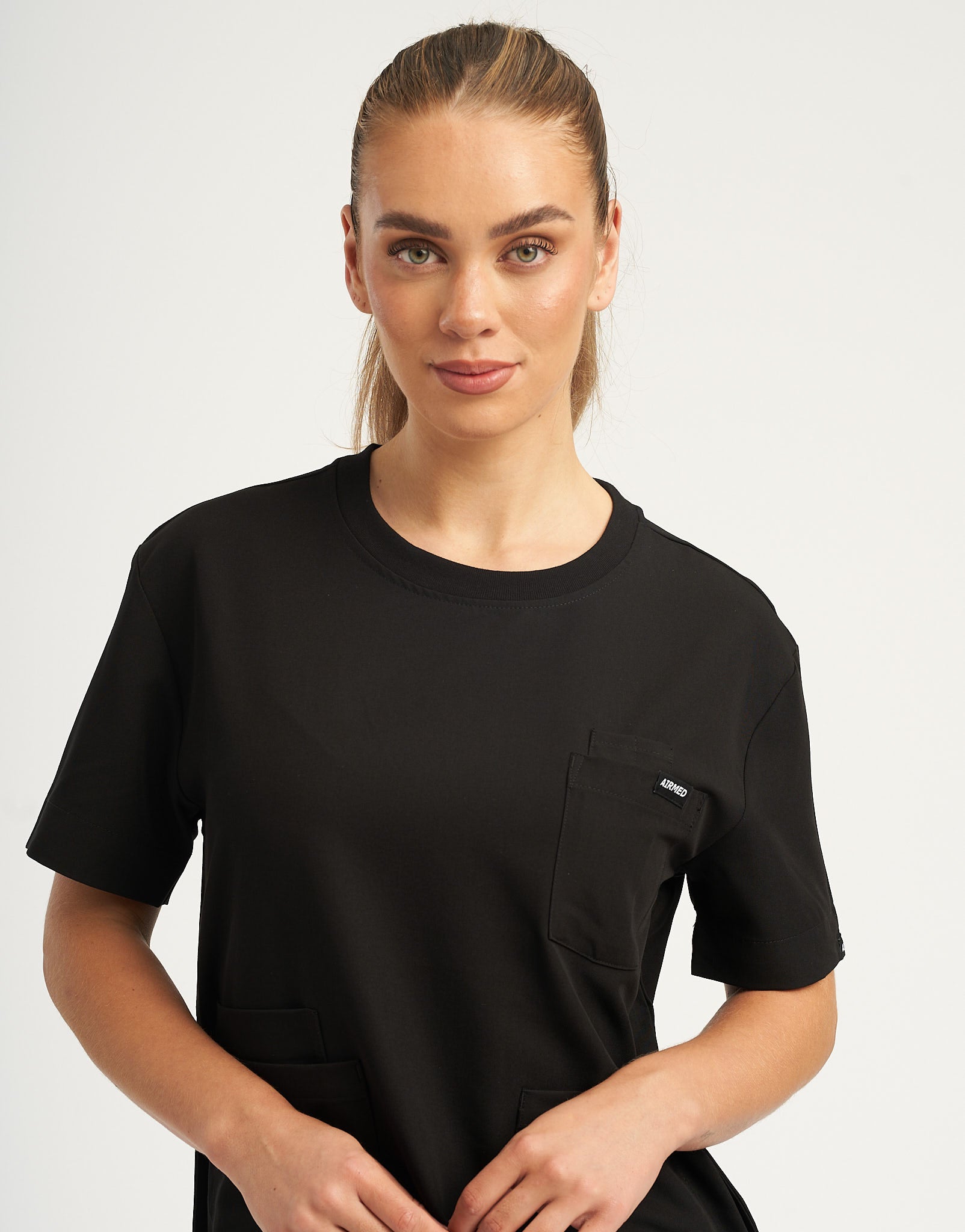 Essential Crewneck Scrub Top - Black