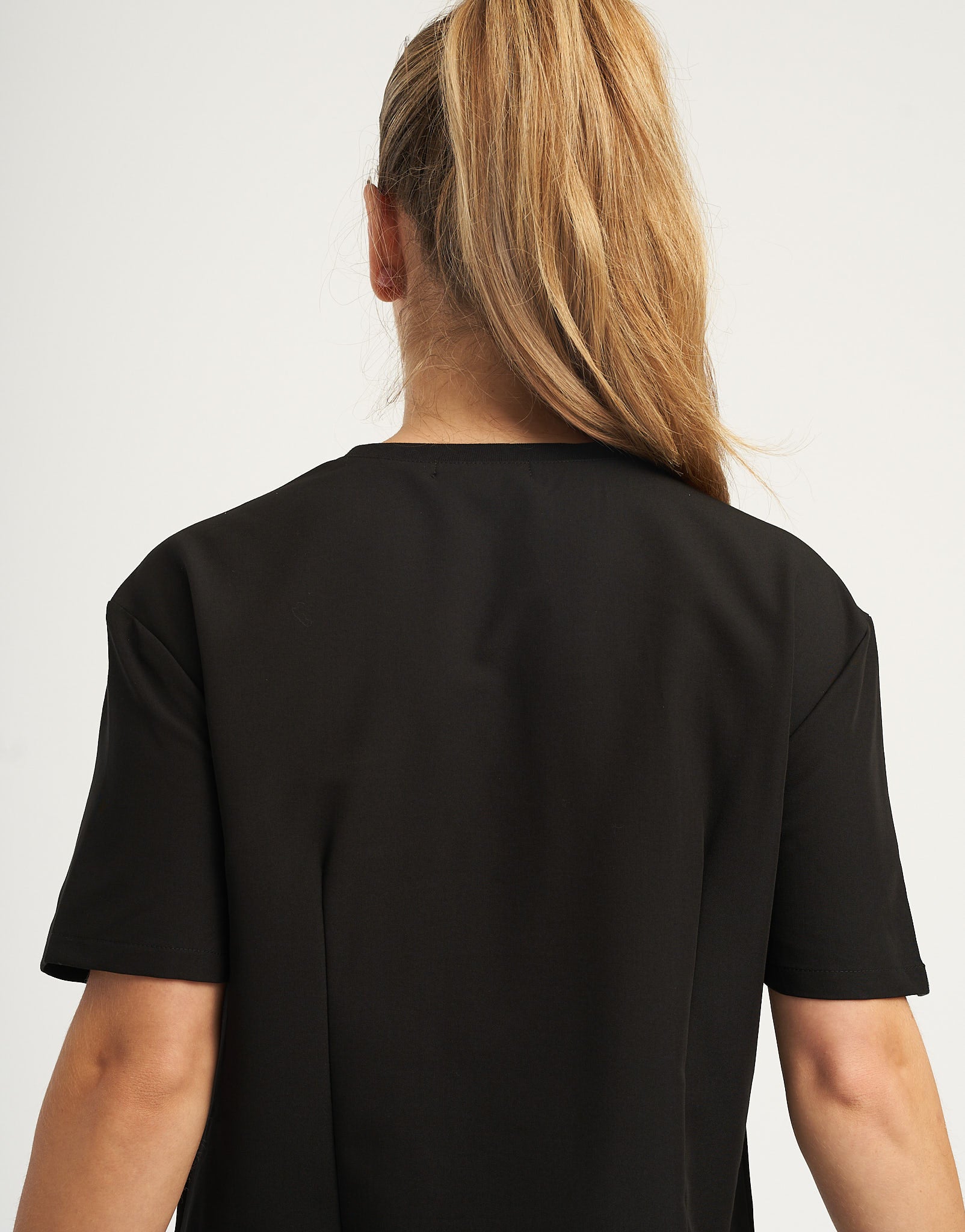 Essential V Neck Scrub Top - Black