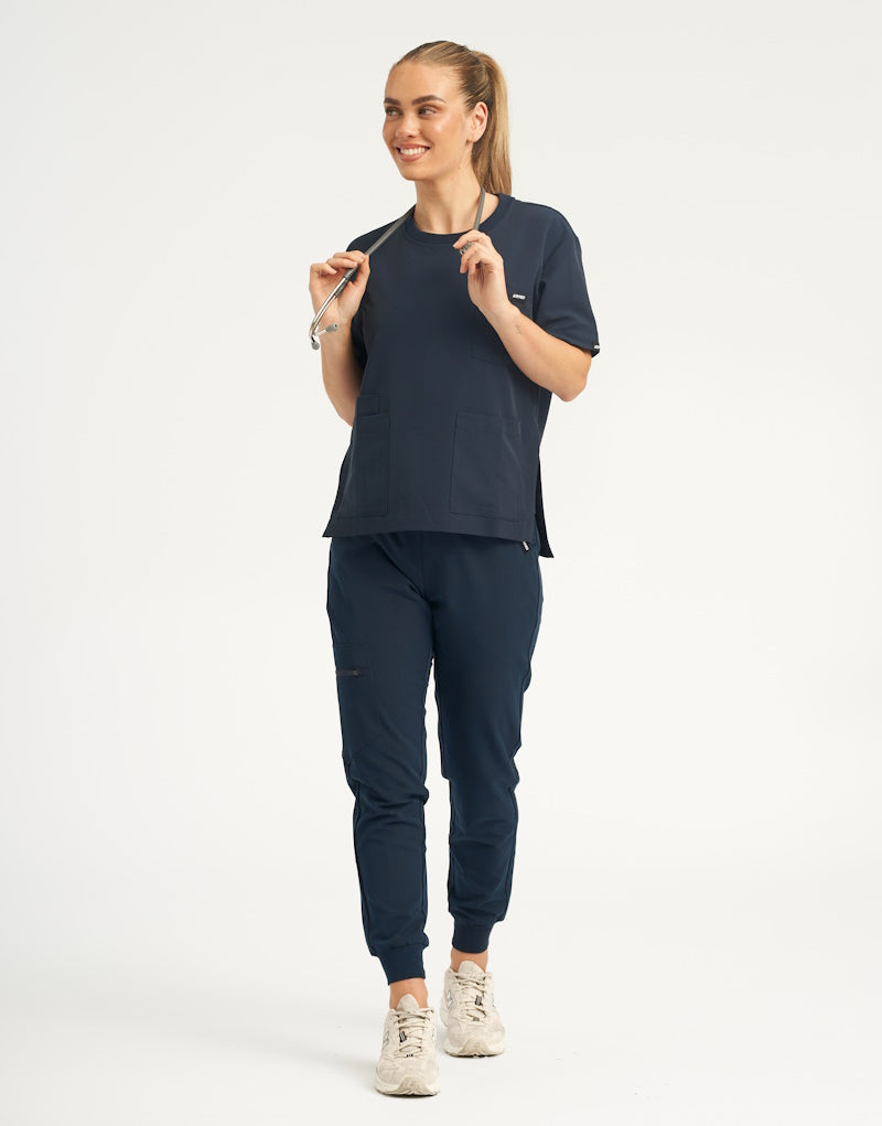 Essential Crewneck Scrub Top - Midnight Navy