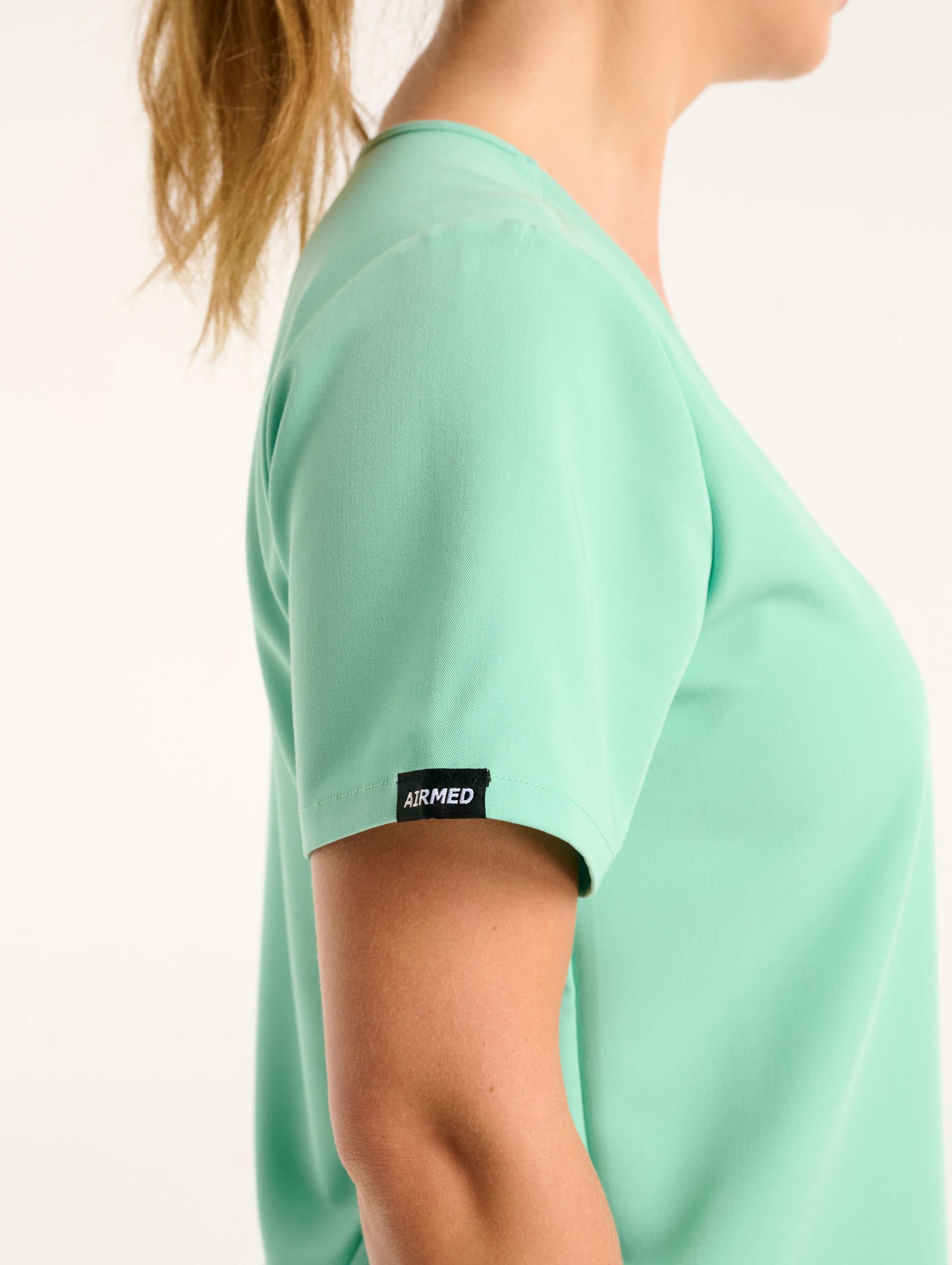 Essential One Pocket V Neck Scrub Top - Ocean Mint