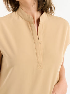 Apollo Scrub Top - Warm Sand