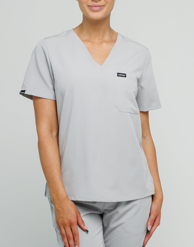 Essential One Pocket V Neck Scrub Top - Tail Light