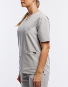 Essential V Neck Scrub Top - Tail Light