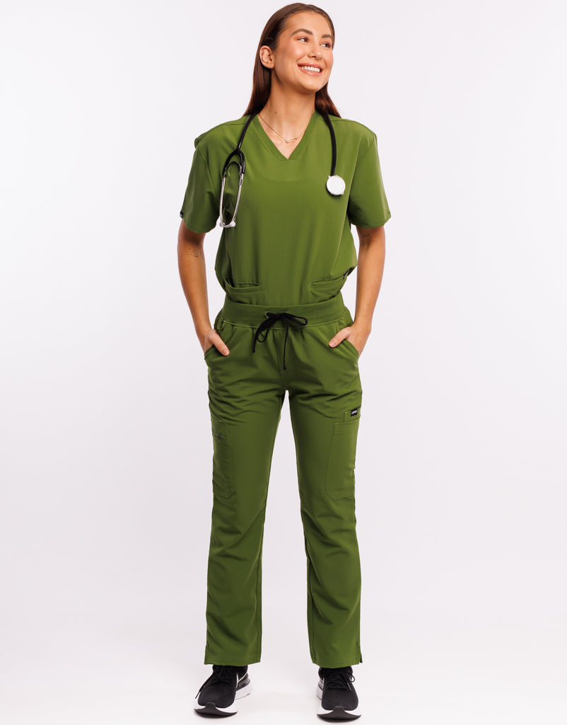 Essential V Neck Scrub Top - Fern Green