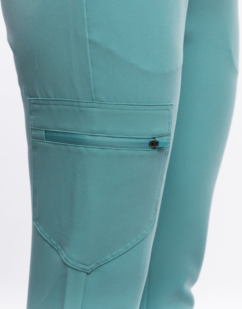 Essential Jogger Scrub Pants - Audrey Teal